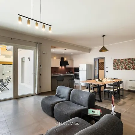Apartment House&villas - Casa Roca Avola